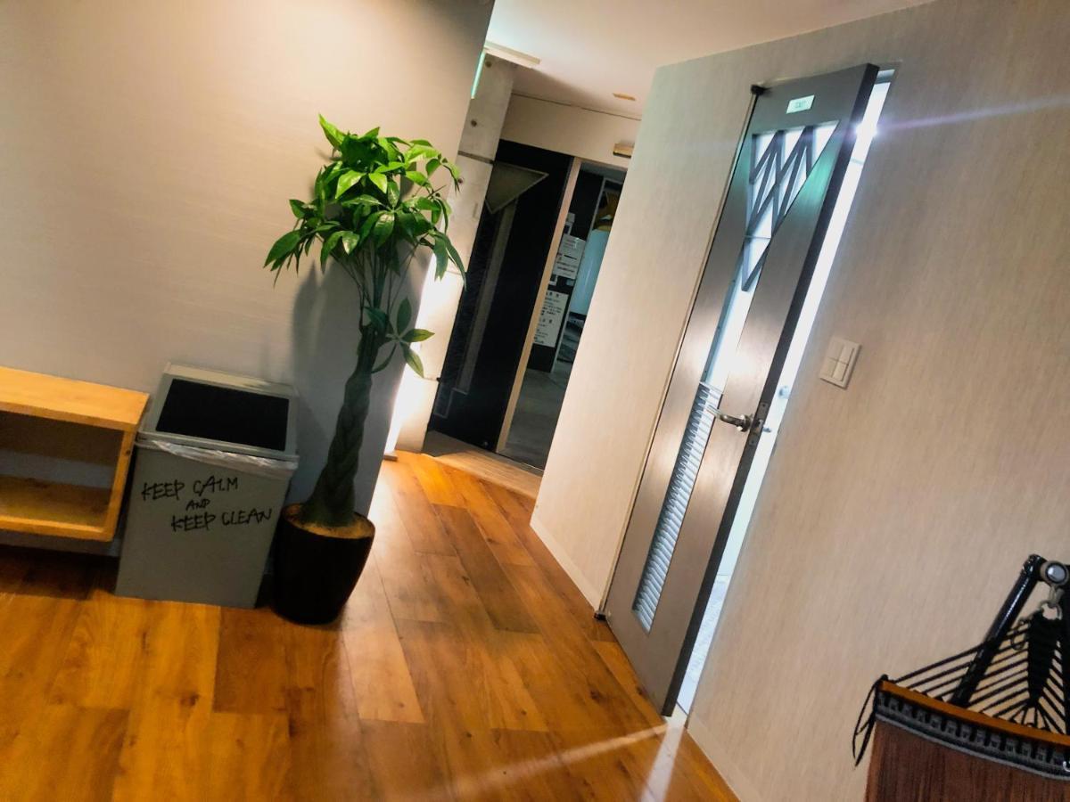 Hotel One Love (Adults Only) Osaka Bagian luar foto